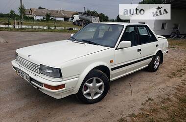 Nissan Bluebird  1987