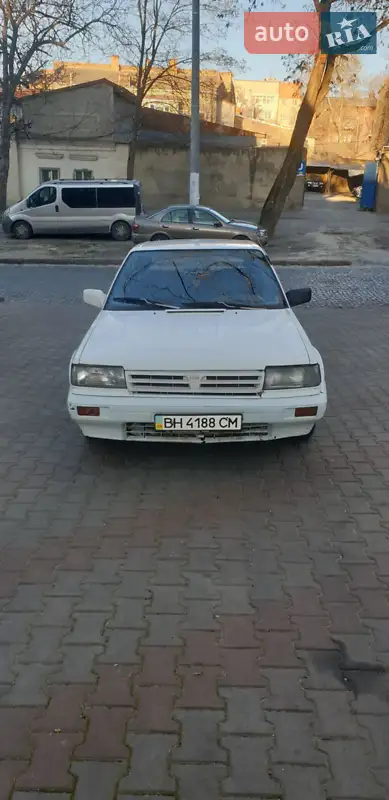 Nissan Bluebird 1987