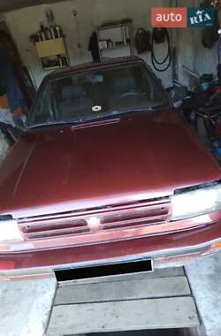 Nissan Bluebird 1988