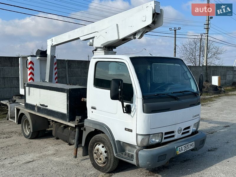 Nissan Cabstar