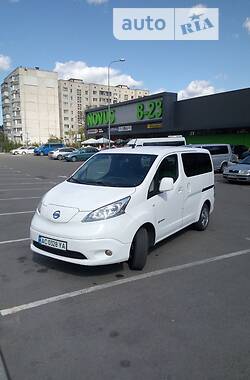 Nissan e-NV200  2014