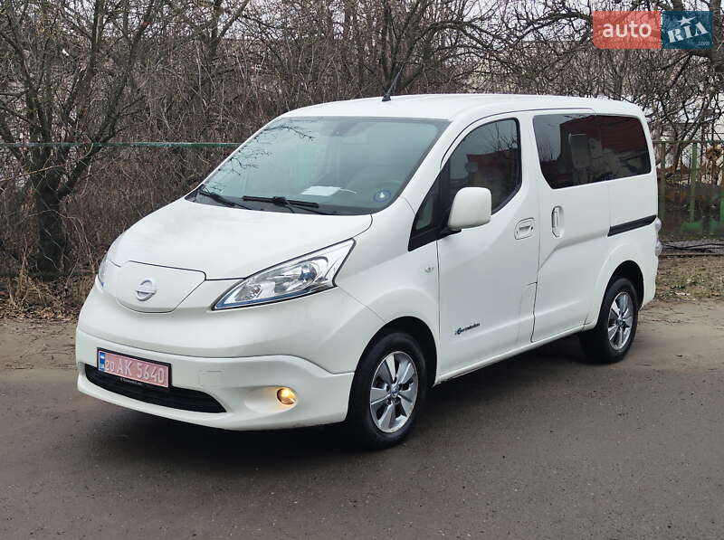 Nissan e-NV200 2014 року в Полтаві