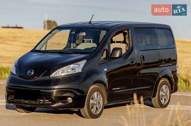 Nissan e-NV200  2015