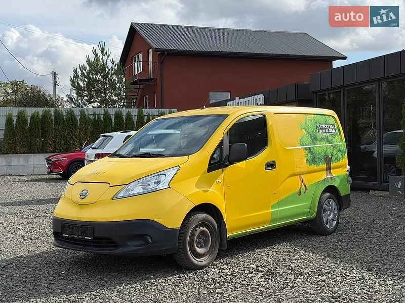 Nissan e-NV200 2016