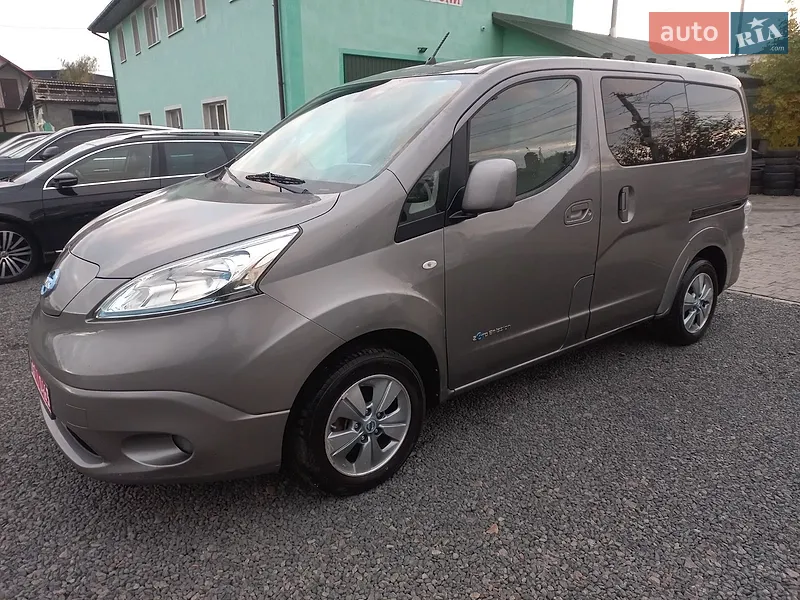 Nissan e-NV200