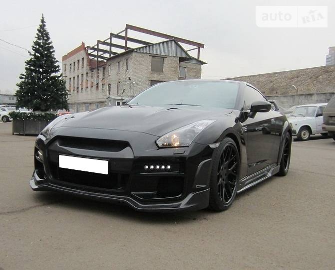 Nissan GT-R 2013 года