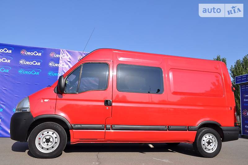 Nissan Interstar 2005 года