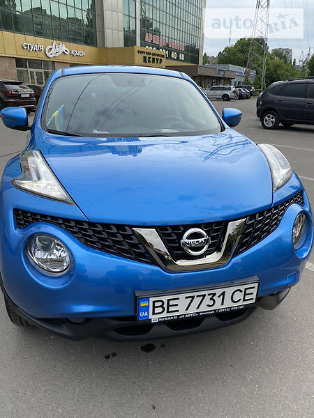 Позашляховик / Кросовер Nissan Juke