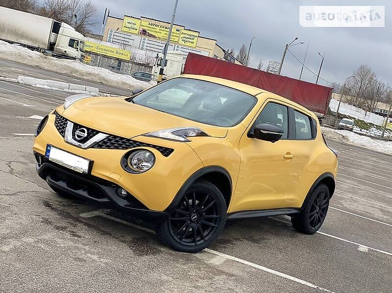 Хетчбек Nissan Juke