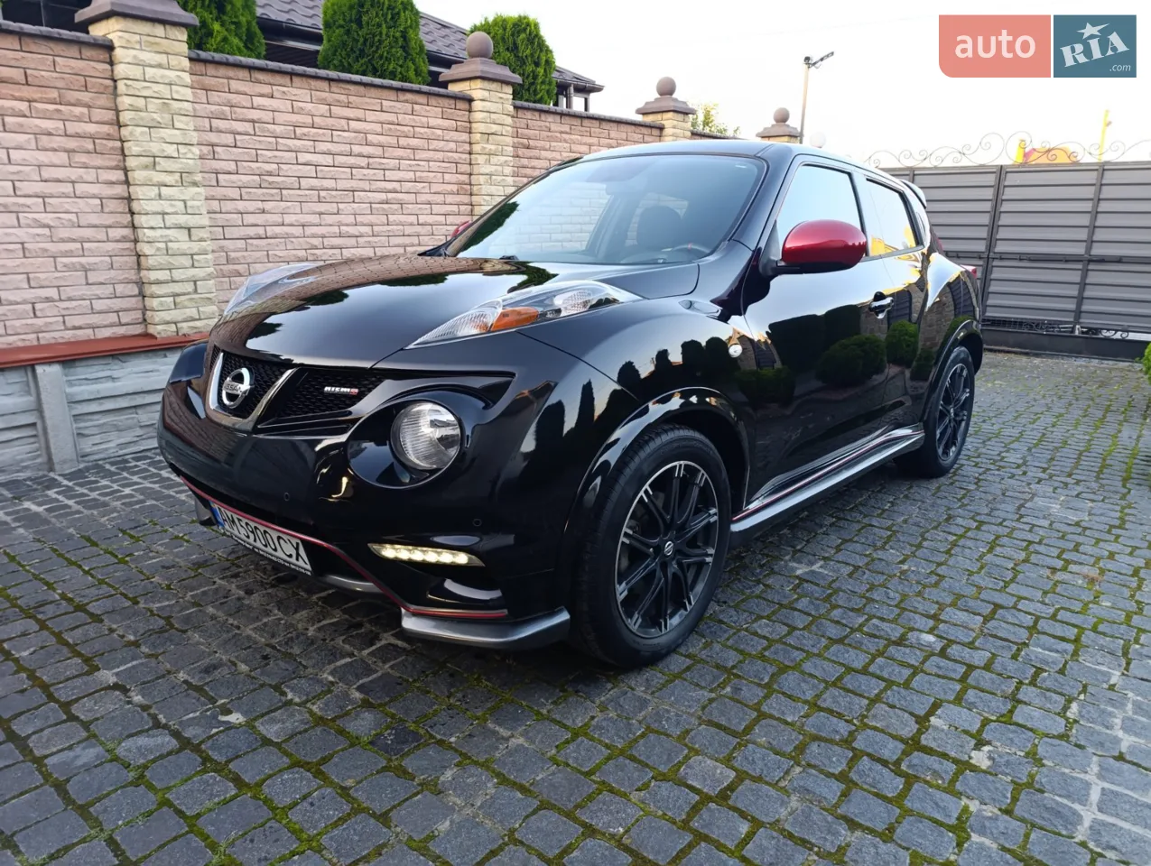 2014 Nissan Juke - мініатюра 2