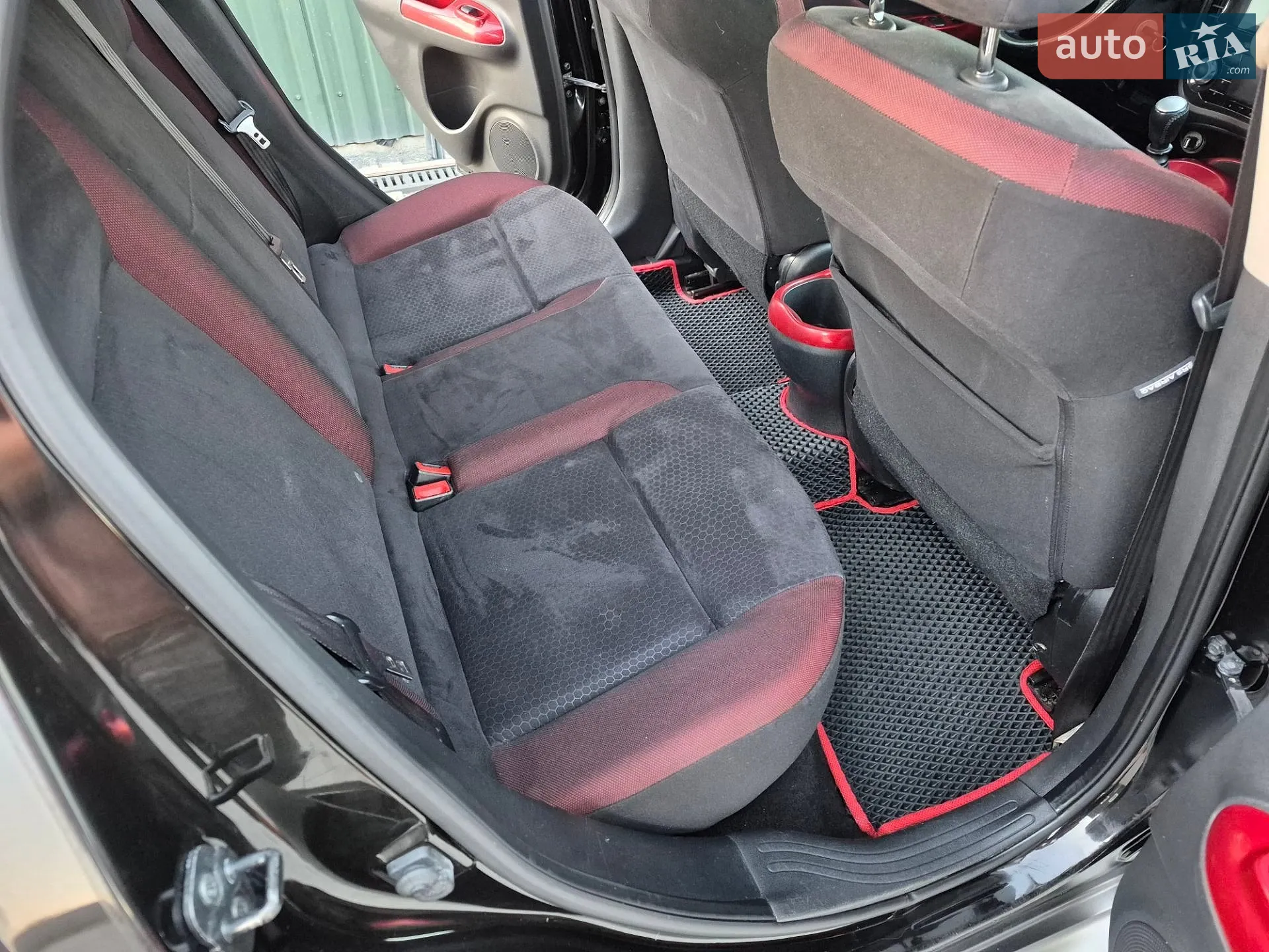 Nissan Juke 2010 VIN SJNFCAF15U6021834 фото оголошення 28 з 33