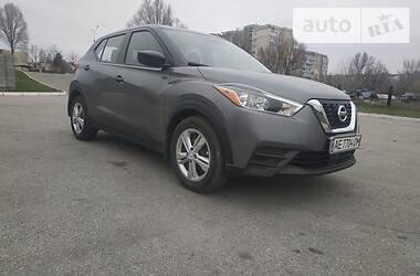 Nissan Kicks  2020