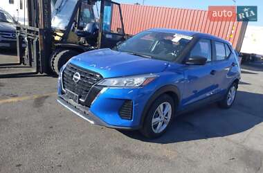 Nissan Kicks  2022