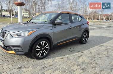 Nissan Kicks  2018