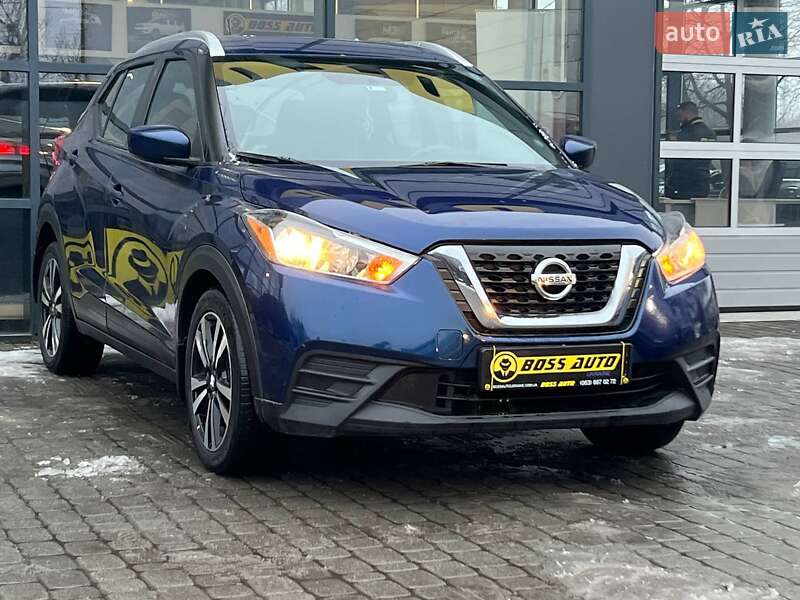 Nissan Kicks
