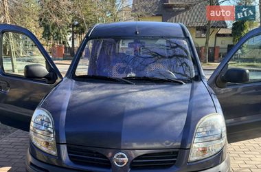 Nissan Kubistar  2004