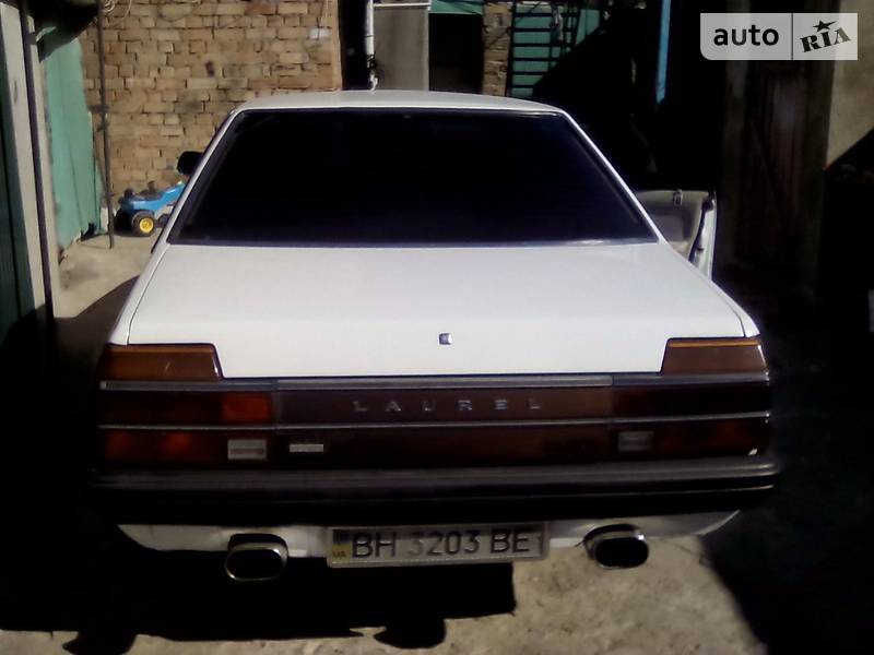 Nissan Laurel 1981 года