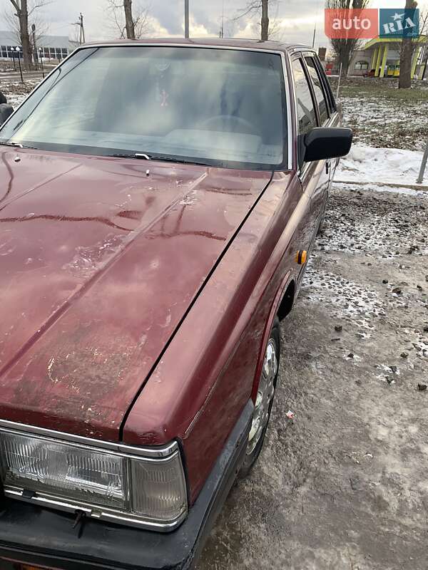 Nissan Laurel