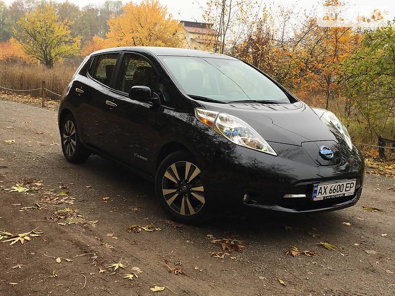 Nissan Leaf 2017 года