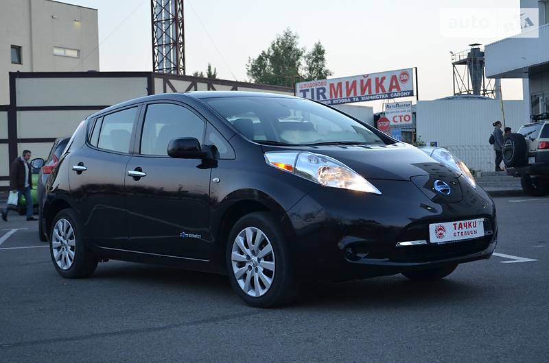 Nissan Leaf 2014 года