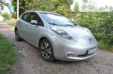 Nissan Leaf SL 2013