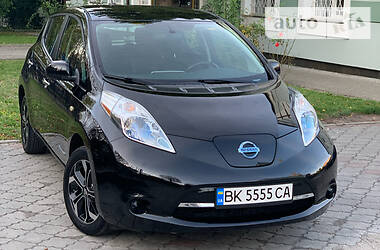 Nissan Leaf  2014