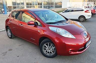 Nissan Leaf SV 2013