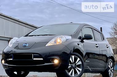 Nissan Leaf  2014