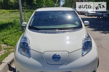 Nissan Leaf SV 2014