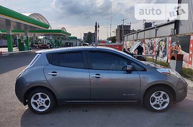 Nissan Leaf SV 2014