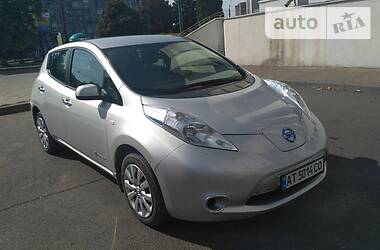 Nissan Leaf  2014