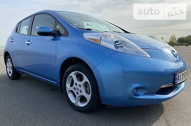 Nissan Leaf SV 2013