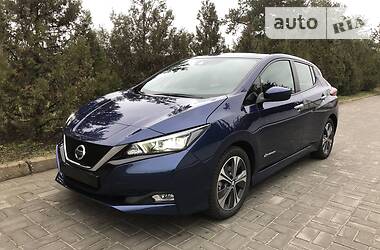 Nissan Leaf SV Full LED 2018