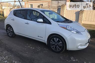 Nissan Leaf  2014