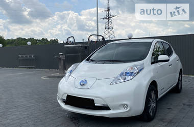 Nissan Leaf  2016