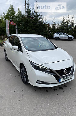 Nissan Leaf  2018