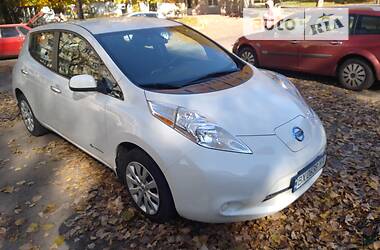 Nissan Leaf  2015