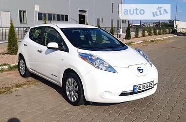 Nissan Leaf  2017