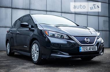 Nissan Leaf  2019