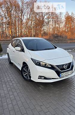 Nissan Leaf  2018