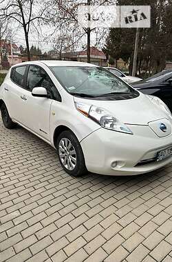 Nissan Leaf  2015