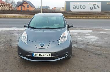 Nissan Leaf  2014