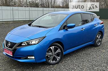 Nissan Leaf  2021