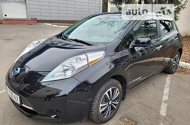 Nissan Leaf  2014