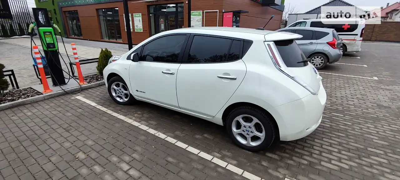 2011 Nissan Leaf - фото 1