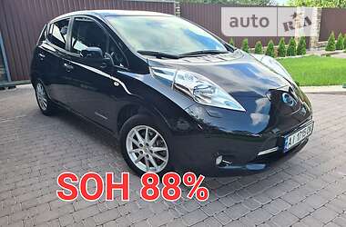 Nissan Leaf  2014