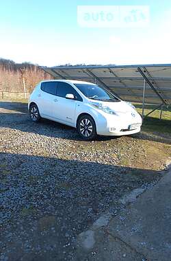 Nissan Leaf  2015