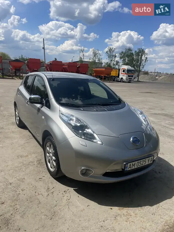 Nissan Leaf 2014