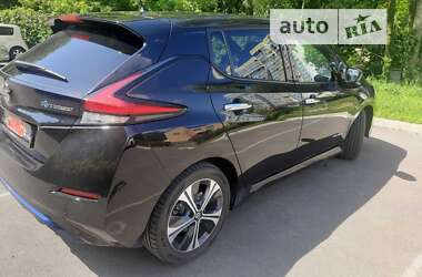 Nissan Leaf  2018