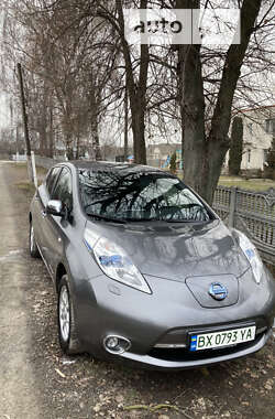 Nissan Leaf  2013